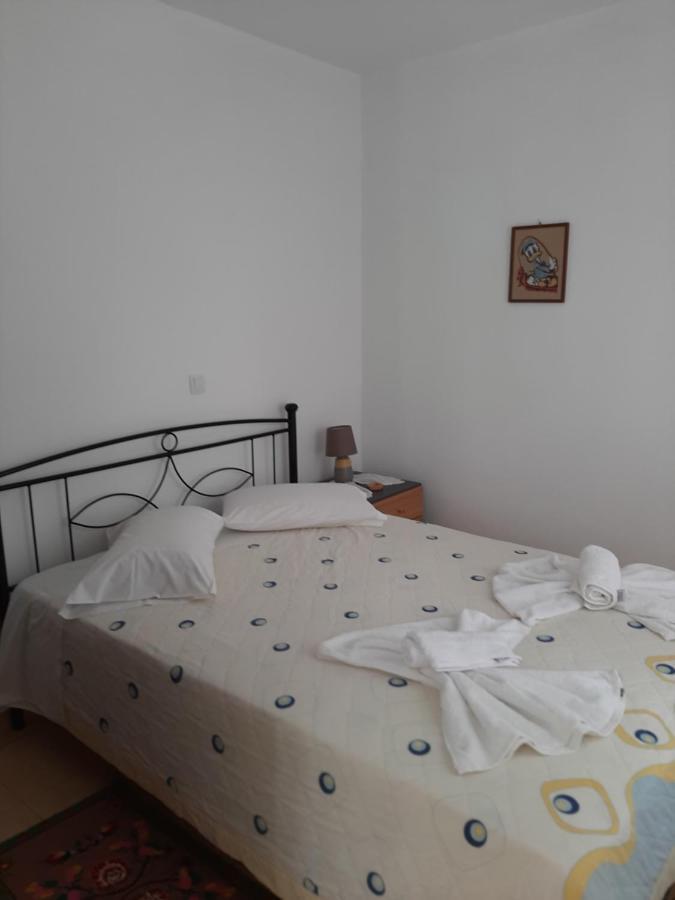 Lemon Garden 2 Apartamento Karidi Quarto foto